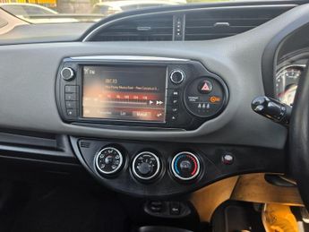 Toyota Yaris 1.33 Dual VVT-i Icon Multidrive S Euro 6 5dr