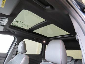 Ford Kuga ST-LINE X TDCI