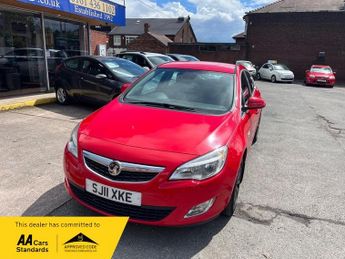 Vauxhall Astra 1.6 16v SE Hatchback 5dr Petrol Manual Euro 5 (115 ps)