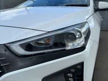 Hyundai Ioniq 1.6 h-GDi Premium DCT Euro 6 (s/s) 5dr