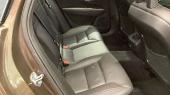 Volvo V90 2.0 D4 Momentum Estate 5dr Diesel Auto Euro 6 (s/s) (190 ps)