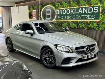 Mercedes C Class C 200 AMG LINE PREMIUM [6X MERCEDES SERVICES, SAT NAV, LEATHER &