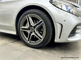 Mercedes C Class C 200 AMG LINE PREMIUM [6X MERCEDES SERVICES, SAT NAV, LEATHER &