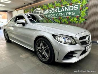 Mercedes C Class C 200 AMG LINE PREMIUM [6X MERCEDES SERVICES, SAT NAV, LEATHER &