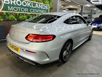Mercedes C Class C 200 AMG LINE PREMIUM [6X MERCEDES SERVICES, SAT NAV, LEATHER &