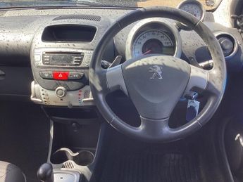 Peugeot 107 1.0 12V Allure Hatchback 5dr Petrol 2 Tronic Euro 5 (68 ps)