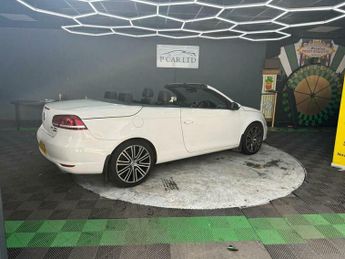 Volkswagen Eos 2.0 TDI BlueMotion Tech Sport Cabriolet DSG Euro 5 (s/s) 2dr