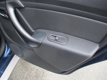 Dacia Duster LAUREATE DCI