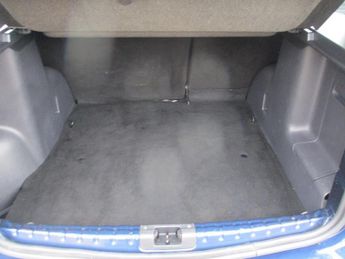 Dacia Duster LAUREATE DCI