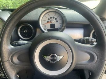 MINI Hatch ONE