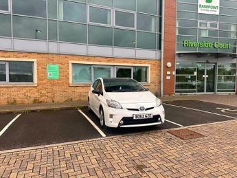 Toyota Prius 1.8 VVT-h T Spirit Hatchback 5dr Petrol Hybrid CVT Euro 5 (s/s) 