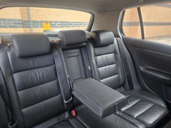 Volkswagen Golf GT TDI 140