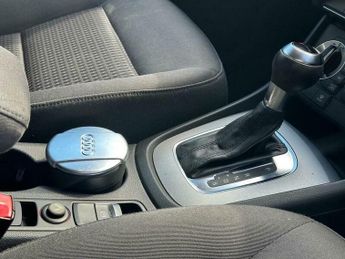Audi Q3 2.0 TDI SE S Tronic quattro Euro 5 (s/s) 5dr