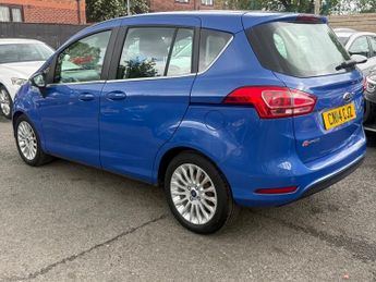 Ford B-Max TITANIUM