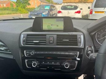 BMW 2 SERIES 2.0 220i Sport Auto Euro 6 (s/s) 2dr
