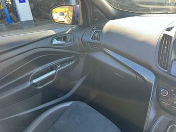 Ford Kuga 2.0 TDCi ST-Line X Powershift AWD Euro 6 (s/s) 5dr