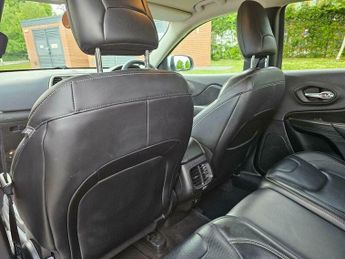 Jeep Cherokee 2.2 MultiJetII Limited Auto 4WD Euro 6 (s/s) 5dr