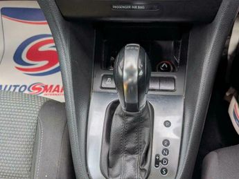 Volkswagen Golf 1.6 TDI SE DSG Euro 5 5dr