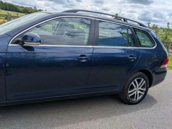 Volkswagen Golf 1.6 TDI SE DSG Euro 5 5dr
