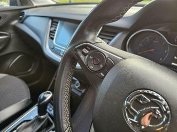 Vauxhall Grandland X 1.6 Turbo D BlueInjection Sport Nav Auto Euro 6 (s/s) 5dr