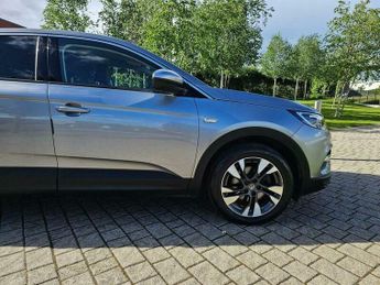 Vauxhall Grandland X 1.6 Turbo D BlueInjection Sport Nav Auto Euro 6 (s/s) 5dr