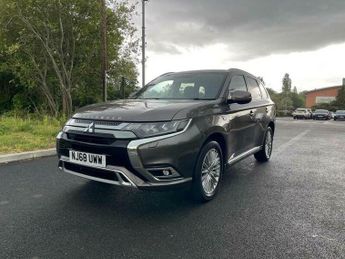 Mitsubishi Outlander 2.4h TwinMotor 13.8kWh 4h CVT 4WD Euro 6 (s/s) 5dr