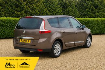 Renault Scenic GRAND DYNAMIQUE TOMTOM DCI EDC