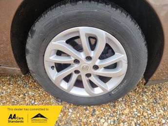 Renault Scenic GRAND DYNAMIQUE TOMTOM DCI EDC