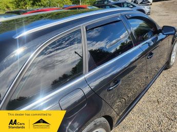 Audi A4 AVANT TDI S LINE