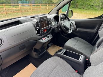 Citroen Berlingo BLUEHDI FLAIR ETG6 !! AUTO - ULEZ COMPLIANT - ONE OWNER - NEW MO