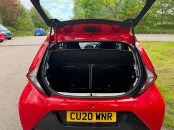 Toyota AYGO VVT-I X-PLAY X-SHIFT