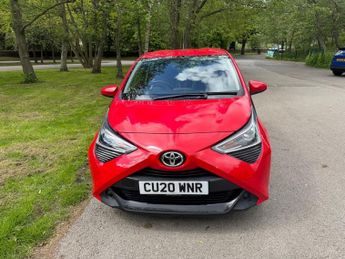 Toyota AYGO VVT-I X-PLAY X-SHIFT