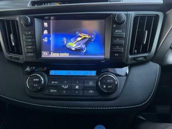 Toyota RAV4 2.5 VVT-h Design CVT Euro 6 (s/s) 5dr