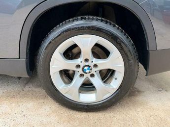 BMW X1 2.0 18d SE SUV 5dr Diesel Auto sDrive Euro 5 (s/s) (143 ps)