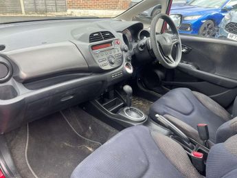 Honda Jazz I-VTEC ES