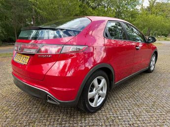 Honda Civic I-VTEC SE