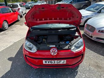 Volkswagen Up MOVE UP £20 tax ideal first car low insurance immaculate in side