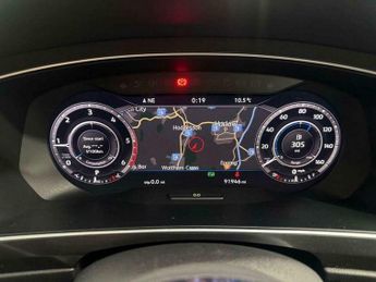 Volkswagen Tiguan 2.0 Tiguan R-Line TDI BlueMotion Technology Semi-Auto 5dr