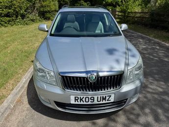 Skoda Octavia LAURIN AND KLEMENT TSI DSG !! AUTO - ULEZ COMPLIANT - FULL SERVI