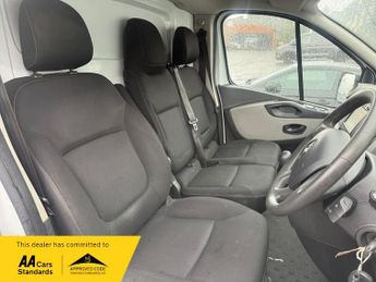 Renault Trafic SL27 BUSINESS PLUS DCI