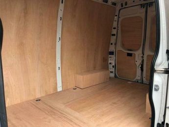 Iveco Daily 2.3D HPI 14V 35S 3520 Panel Van 5dr Diesel HiMatic MWB H2 Euro 6
