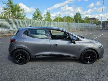 Renault Clio 1.2 16V Dynamique MediaNav Euro 5 5dr