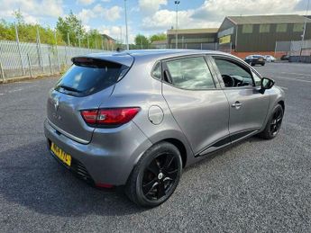 Renault Clio 1.2 16V Dynamique MediaNav Euro 5 5dr