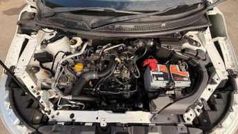Nissan Qashqai 1.2 DIG-T N-Connecta XTRON 2WD Euro 6 (s/s) 5dr