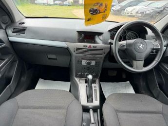 Vauxhall Astra 1.8i 16v Club 5dr