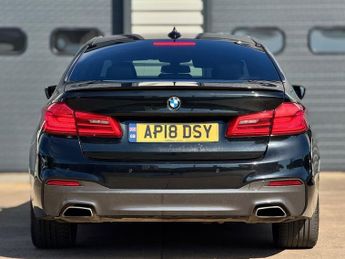 BMW 5 SERIES 520i M SPORT