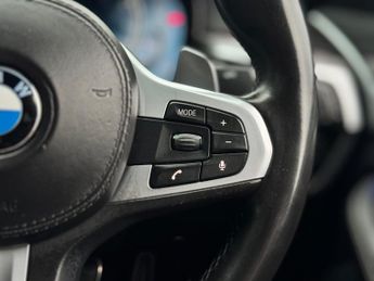 BMW 5 SERIES 520i M SPORT