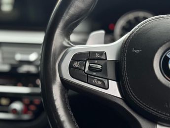 BMW 5 SERIES 520i M SPORT