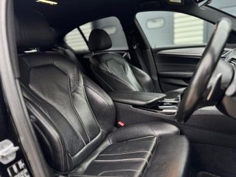 BMW 5 SERIES 520i M SPORT