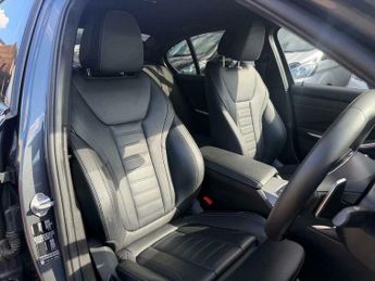 BMW 3 SERIES 2.0 320d M Sport Auto Euro 6 (s/s) 4dr